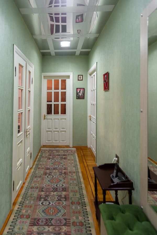 Апартаменты Azneft Square Flame Towers View Apartment Баку-29