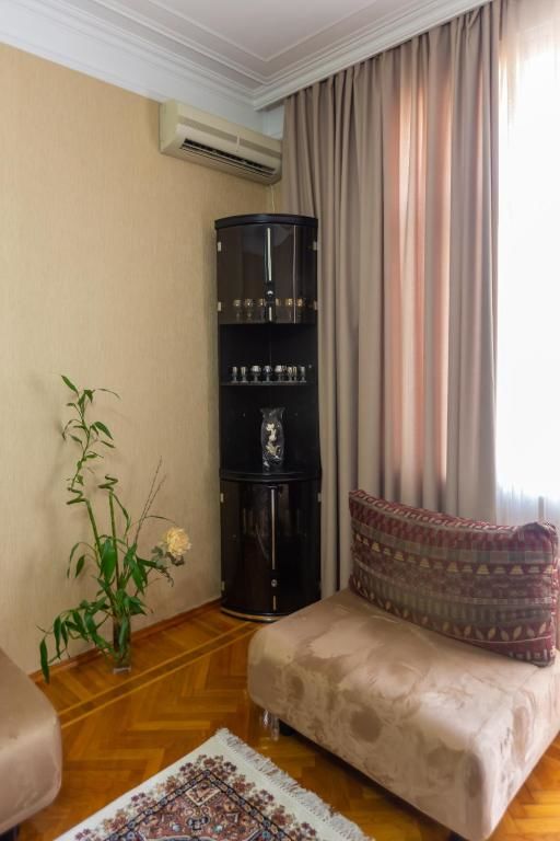 Апартаменты Azneft Square Flame Towers View Apartment Баку-60