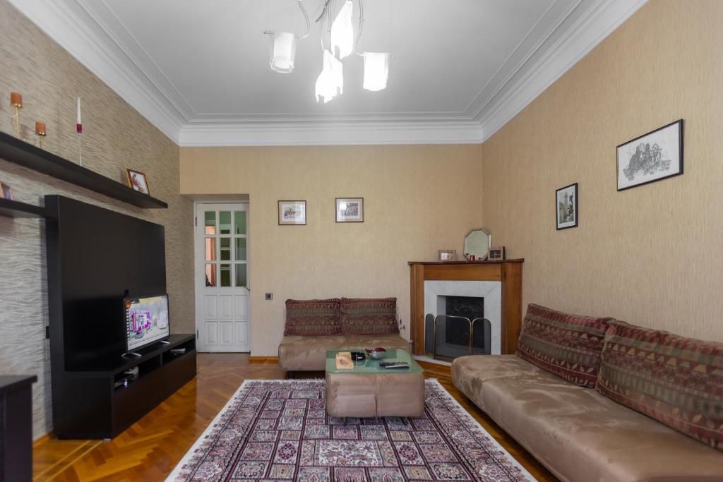 Апартаменты Azneft Square Flame Towers View Apartment Баку-64