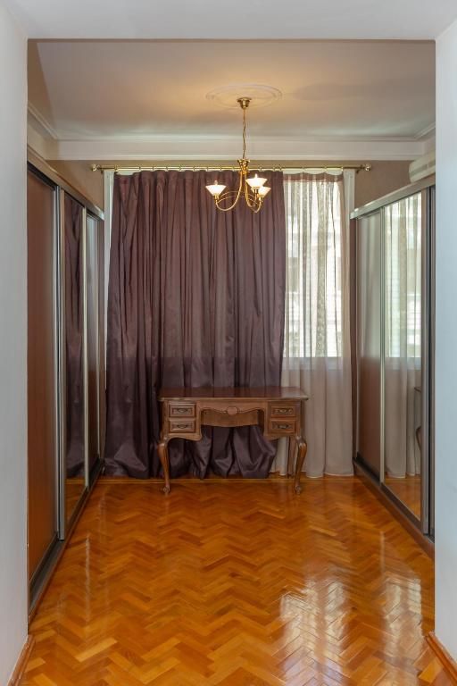 Апартаменты Azneft Square Flame Towers View Apartment Баку-74