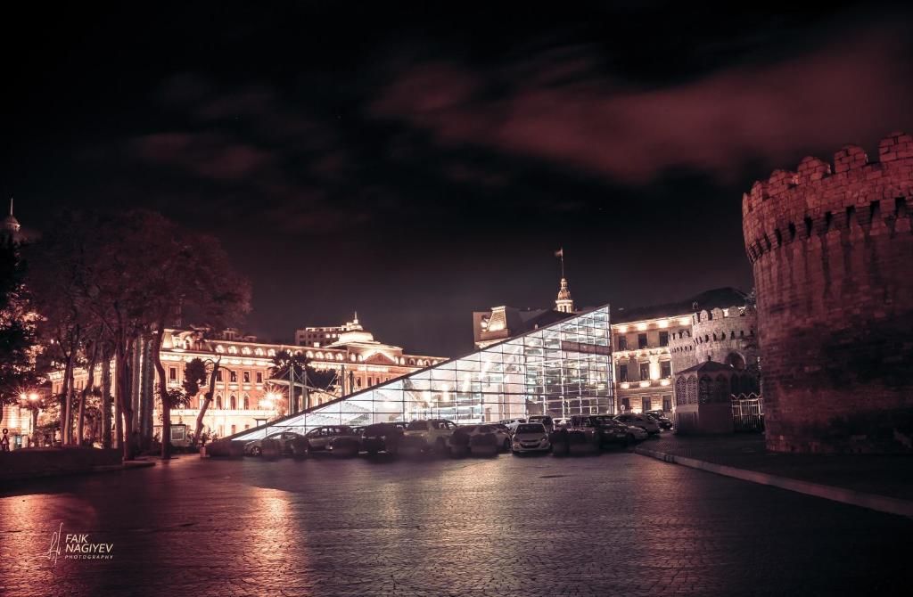 Апартаменты Azneft Square Flame Towers View Apartment Баку-79